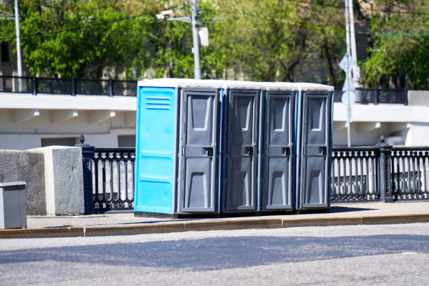 Best Portable restroom trailer rental  in Arlington, WA